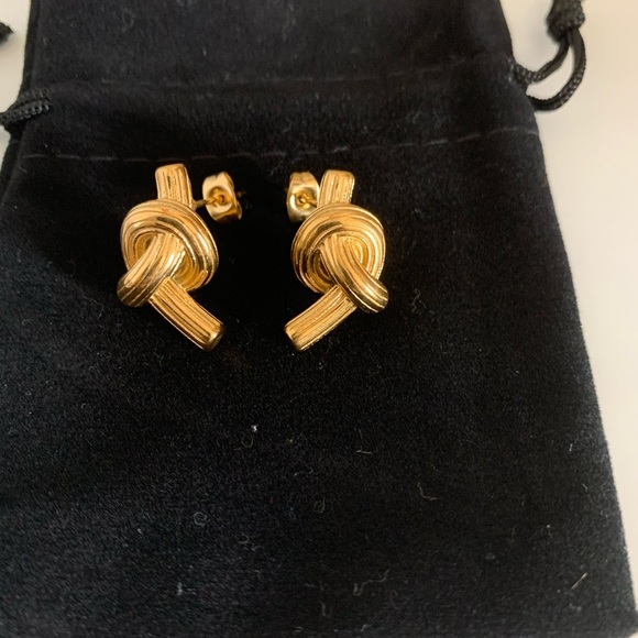 18 Karat Gold Plated Stainless Steel Knotted Stud Earrings - Picture 4 of 4